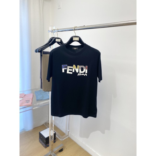 FENDI芬迪高仿大牌服飾24ss新品黑色短袖T恤