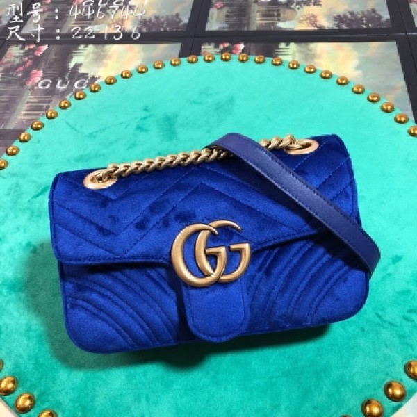 【Gucci古馳】Gucci 新款。市場頂級獨家控貨，專櫃品質 採用進口牛皮，原廠五金！精緻做工。 獨家實物拍照 品質如圖可見 。款號: 446744。尺寸：寬22*高13*側寬6