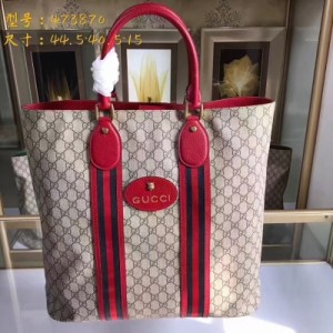 【GUCCI-古奇】 十年打造專業GUCCI 市場頂級獨家控貨，專櫃品質 採用進口牛皮，原廠五金！精緻做工。獨家實物拍照 品質如圖可見 。款號：473870。尺寸：44.5*40.5*15