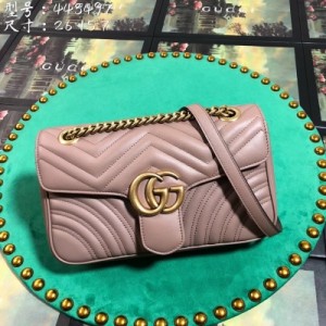 【Gucci古馳】Gucci 新款。市場頂級獨家控貨，專櫃品質 採用進口牛皮，原廠五金！精緻做工。 獨家實物拍照 品質如圖可見 。款號: 443497。尺寸：寬26*高15*側寬7