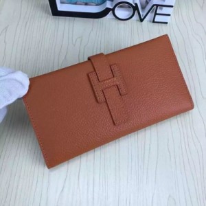 Hermès 愛馬仕錢包 Bearn WalletBox 求敗款 實拍；手感圖片方可看到 紋理清晰可見 採用頭層牛皮配內裡頂級羊京皮 活動拉扣